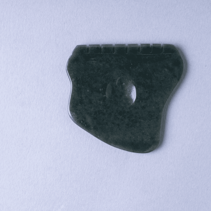 Guasha di nefrite